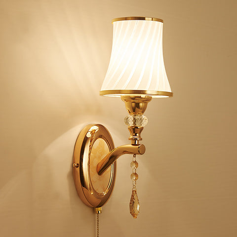 European wall lamp